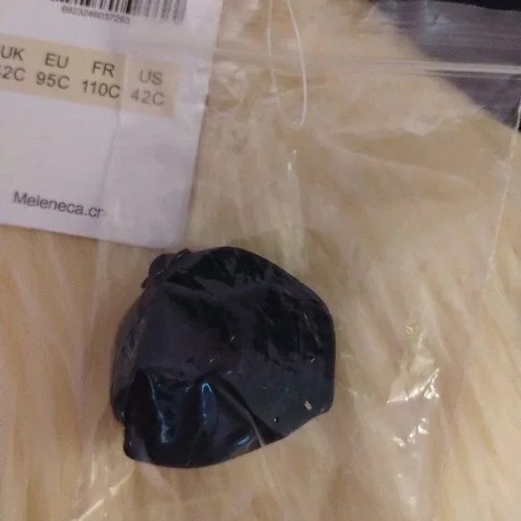 MELENECA (42C) Wireless Lightly Padded Push Up - Picture 8 of 10